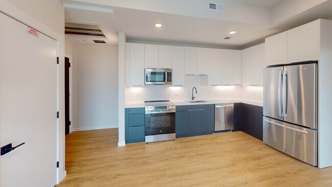 Building Photo - 24 Mt Pleasant St