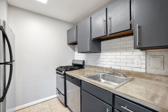 Photo - 1900 Lyttonsville Rd Apartment