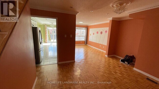 Building Photo - 21 Monaco Ct