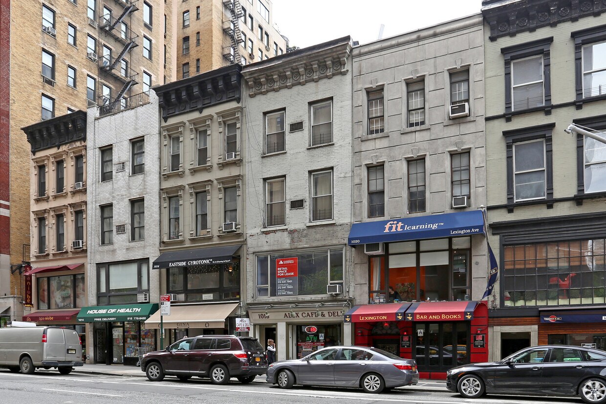 Primary Photo - 1018 Lexington Ave