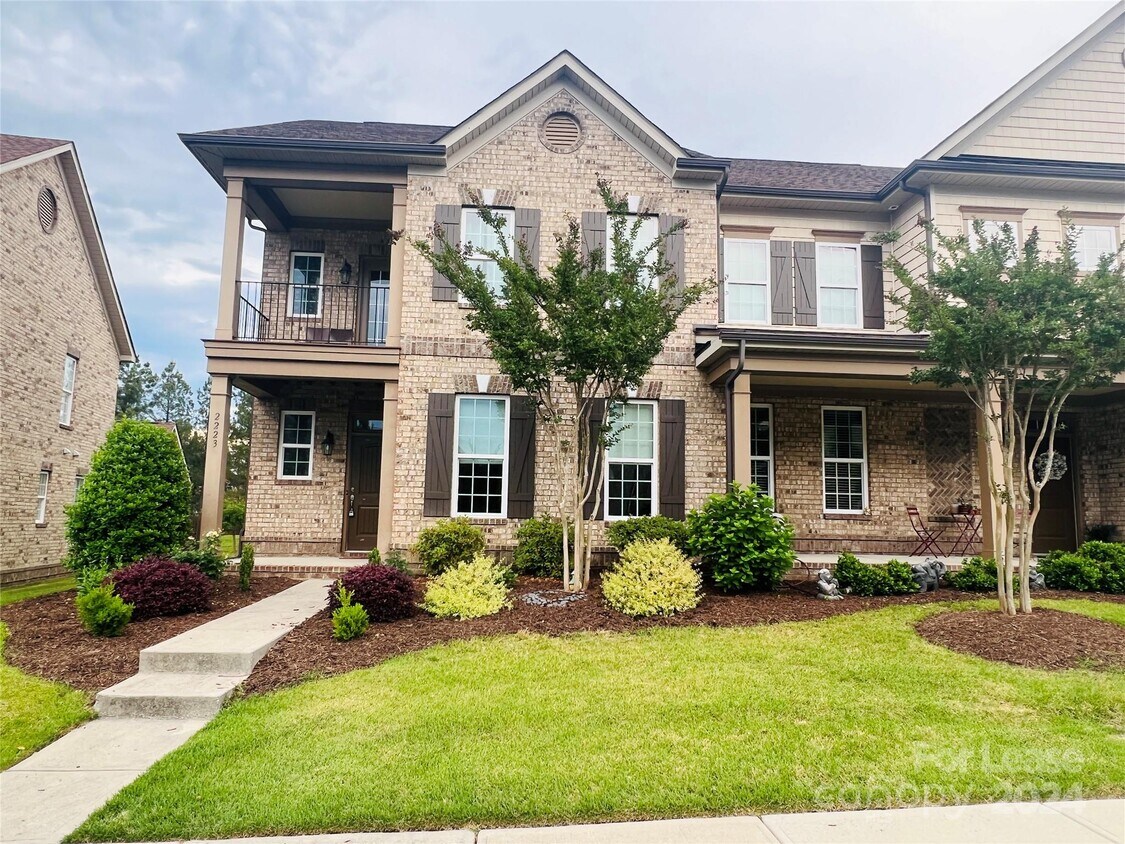 2223 Eversham Dr NW, Concord, NC 28027 Townhome Rentals in Concord NC