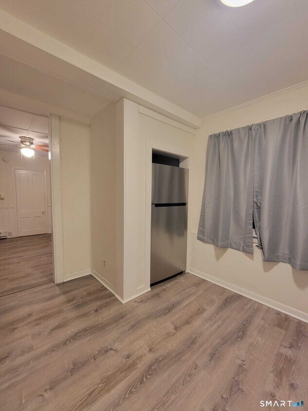 Foto del edificio - 219 Pleasant St