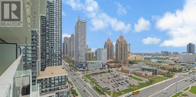 Building Photo - 3900-3900 Confederation Pkwy