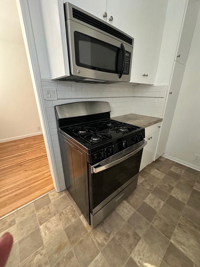 Building Photo - 8750 Guthrie Ave