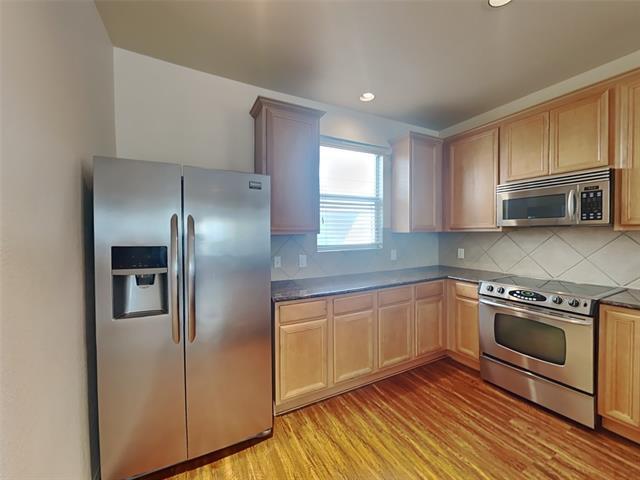 Building Photo - 7416 Coronado Ave