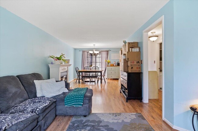Foto del edificio - 9 Pine Meadows Dr