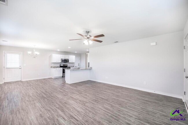 Foto del edificio - 101 Shasta Dr