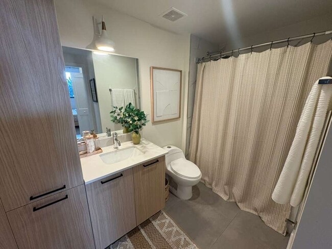 Photo - 2170 NE 168th St Apartment