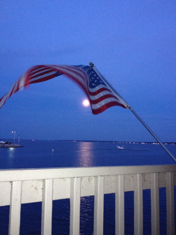 Building Photo - 126 Breakers Ln