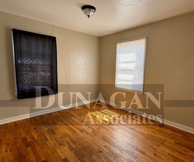 Foto del edificio - 3 bedroom 1 bath home with updates!