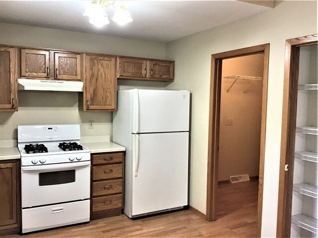 Foto del edificio - 6654 Conestoga Trail