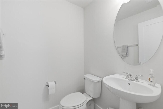 Building Photo - 2315 Liberty Lp