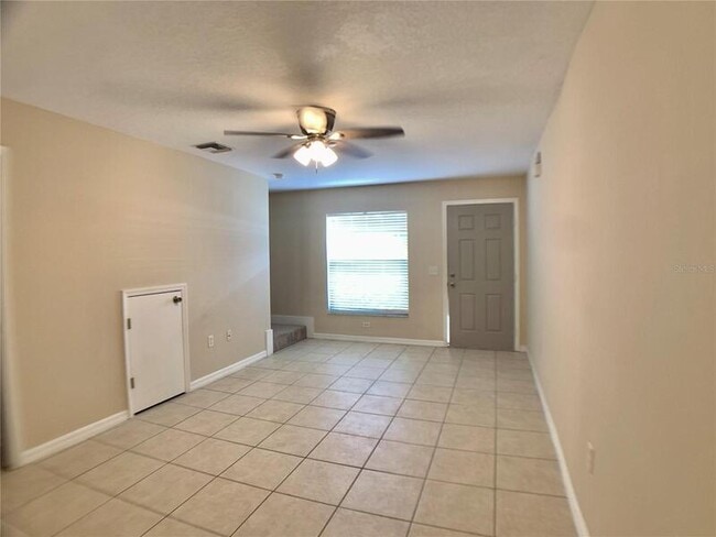 Building Photo - 707 E Magnolia Ave