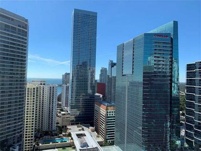 Foto del edificio - 1200 Brickell Bay Dr