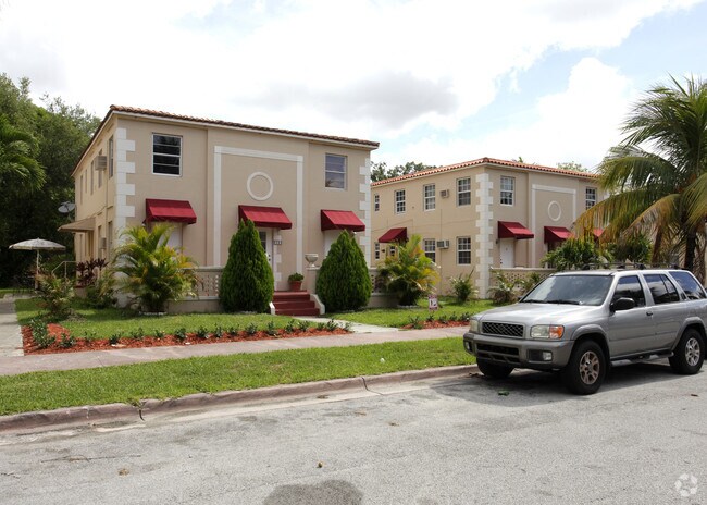 Building Photo - 19 Sidonia Ave