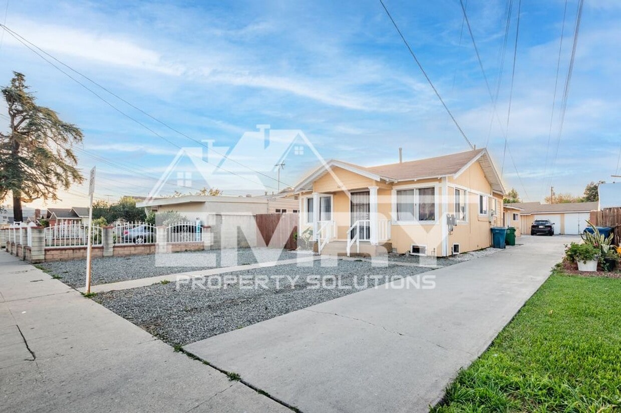 Photo - 6255 Gifford Ave Bell CA 90201