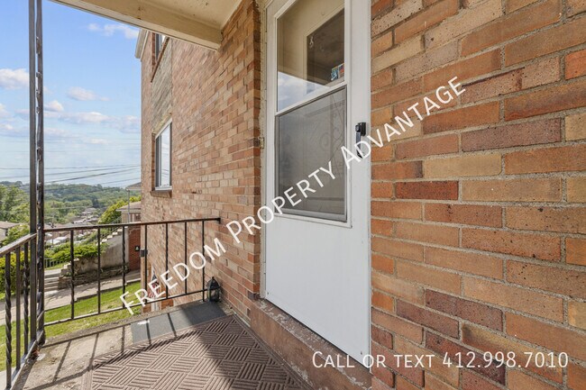 Foto del edificio - 120 E Garden Rd