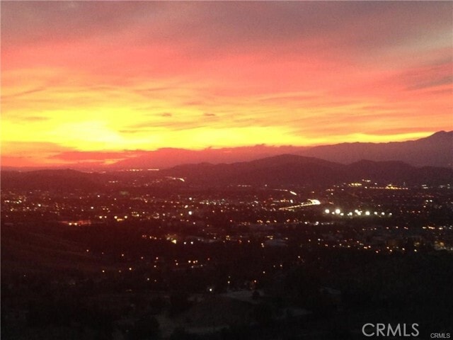 Building Photo - 20610 Hill Top Dr