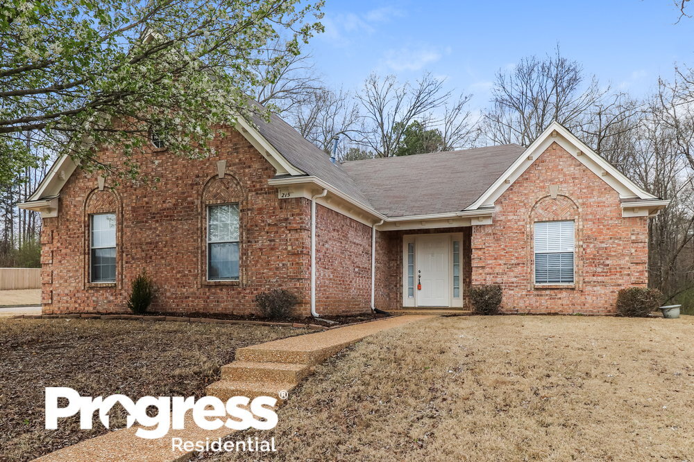 215 Garden Springs Dr, Oakland, TN 38060 House Rental in Oakland, TN