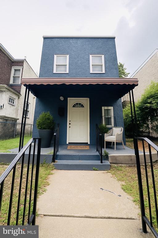 Foto del edificio - 1703-5 Belfield Ave