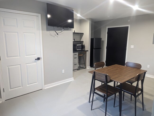 Interior Photo - VELO Lexington