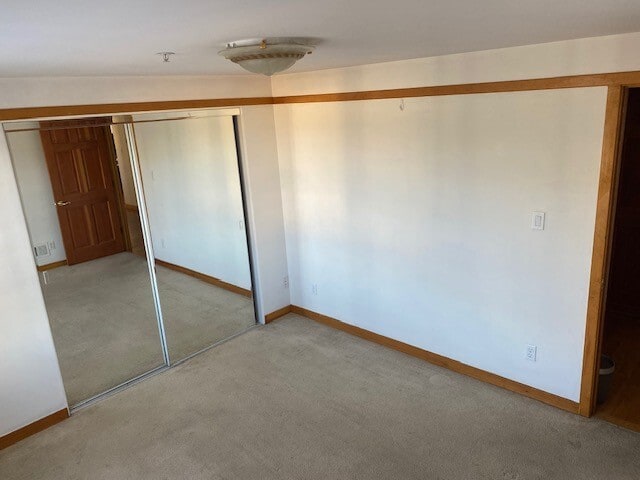 Building Photo - 122 Los Banos Ave