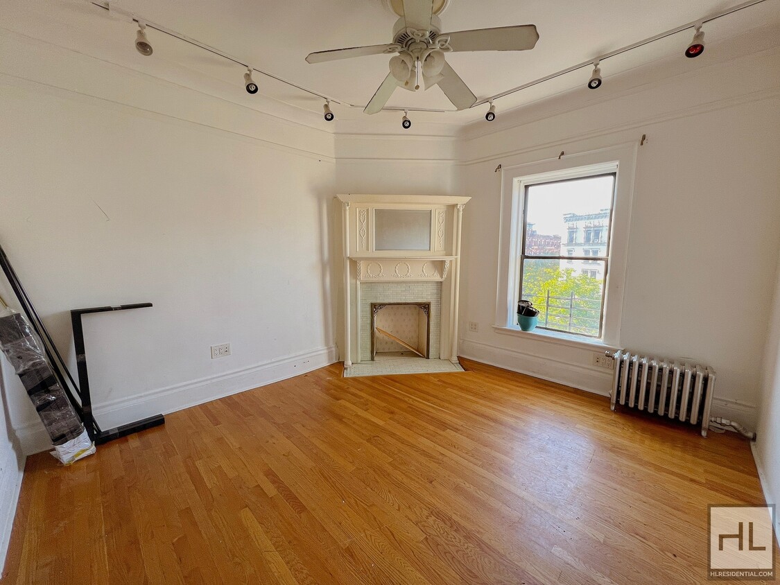 Foto principal - W 143rd st