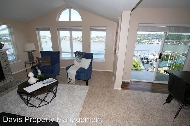 Building Photo - 2 br, 2 bath House - 2419 8th AVE N, #401