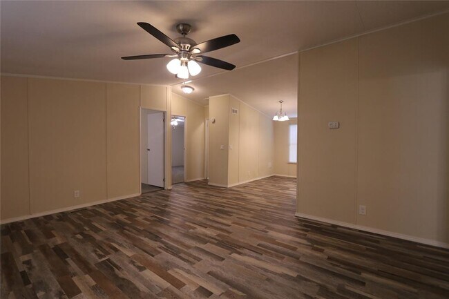 Building Photo - 16471 Brittany Way