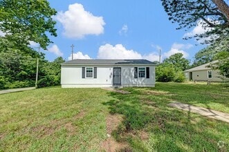 Building Photo - 4361 Suncrest Dr
