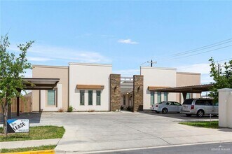 Building Photo - 11 Coyote Hls