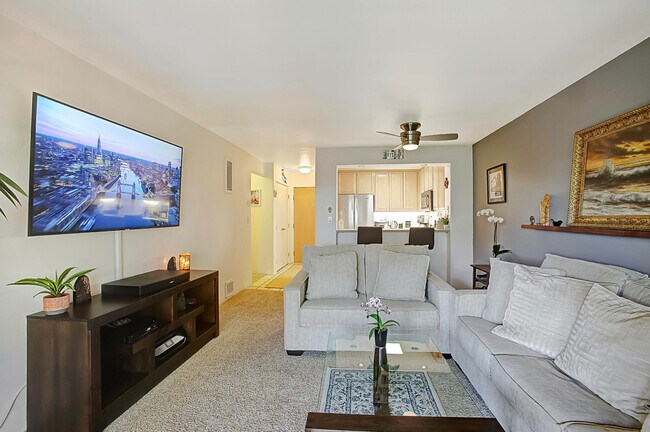 Foto del edificio - 146 Por La Mar Cir