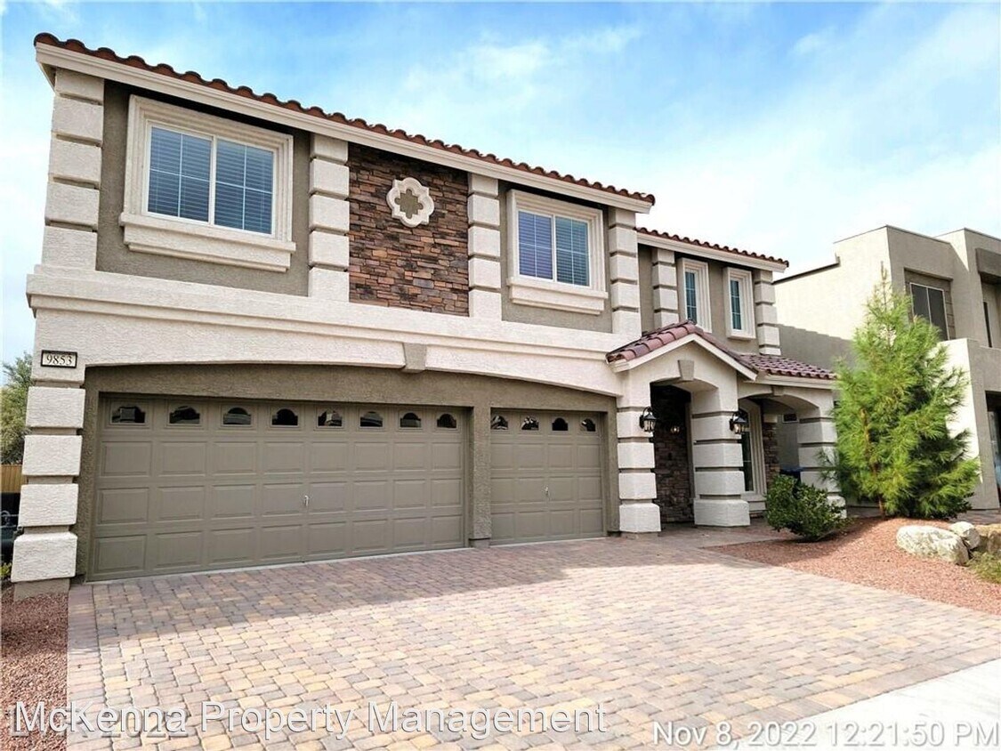 9853 S Russian Hill St