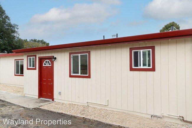 Building Photo - 2 br, 1 bath House - 139 Oak Street - B