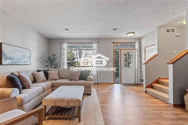 Foto del edificio - 4940 Underwood Ln N