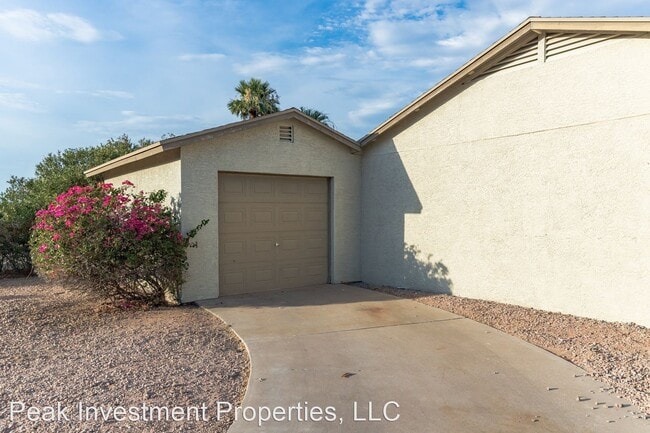 Building Photo - 3 br, 2 bath House - 14819 N MAUNA LOA LANE