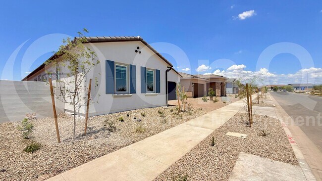 Building Photo - 10048 S Dutchman Dr