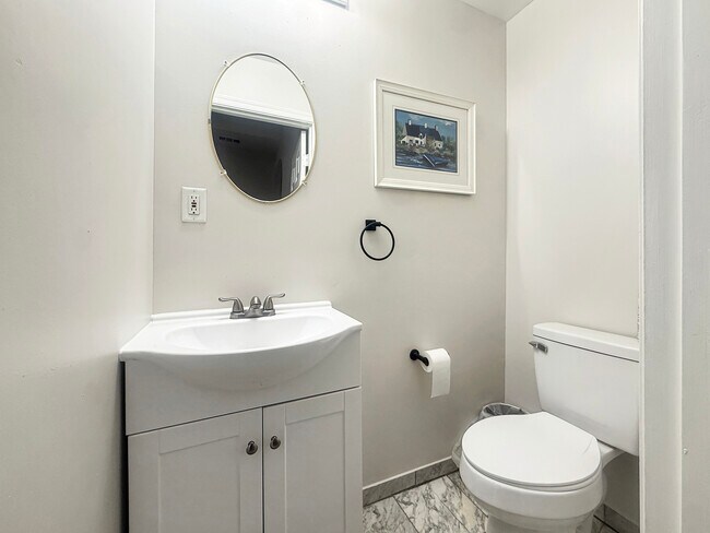 Foto del edificio - 1424 3rd St NW