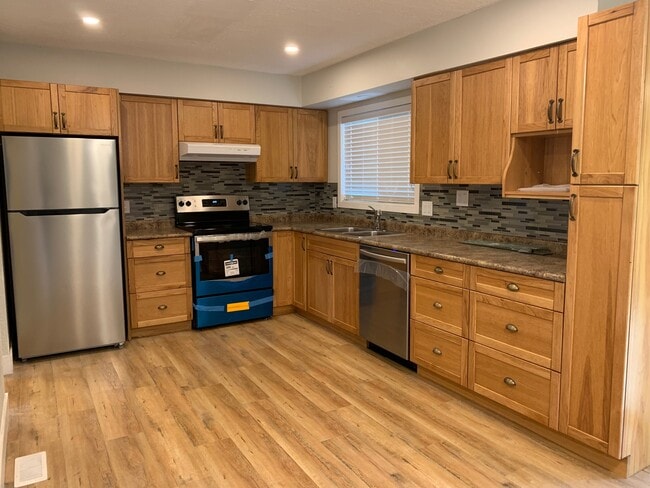 Building Photo - 32306 Diamond Ave