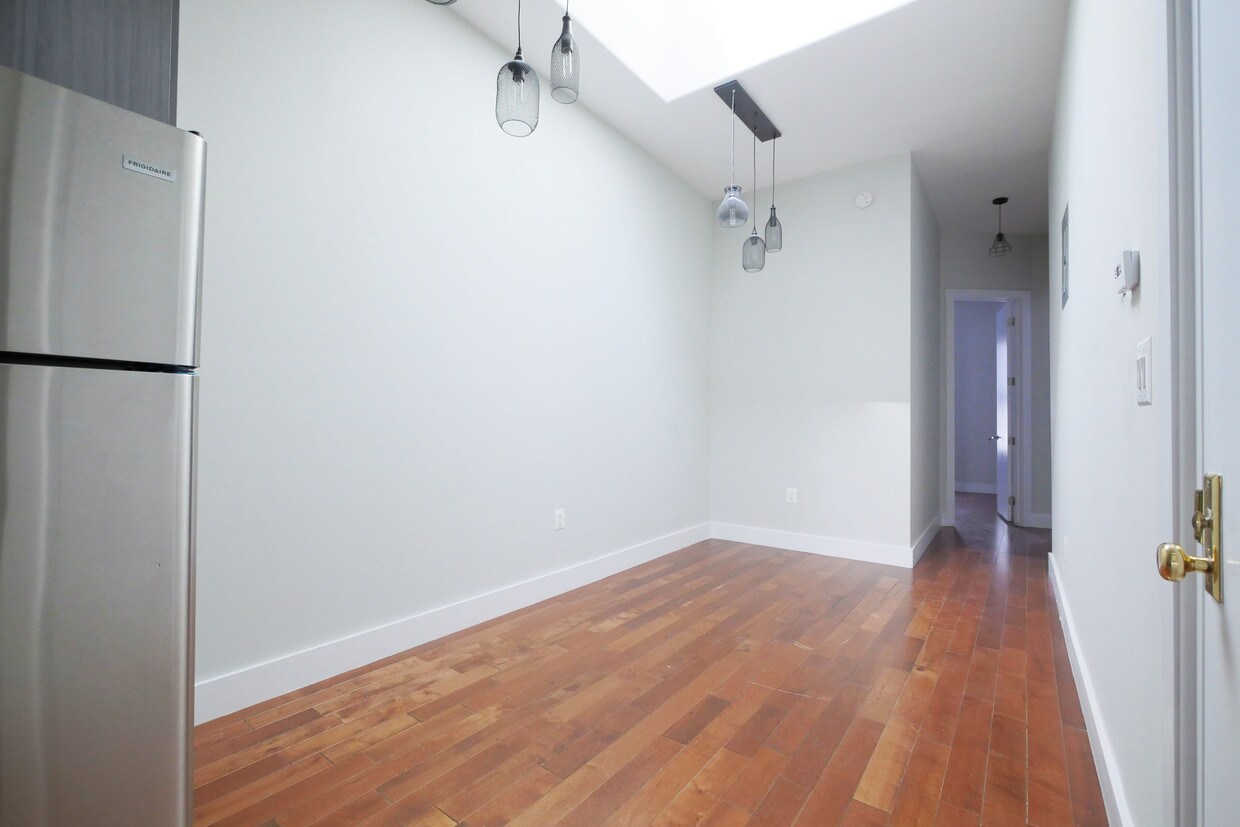 Foto principal - 640 Kosciuszko St