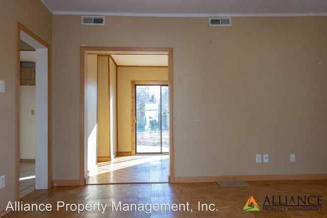 Building Photo - 1 br, 1 bath House - 1219 Pierre St.