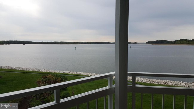 Foto del edificio - 821 Oyster Cove Dr
