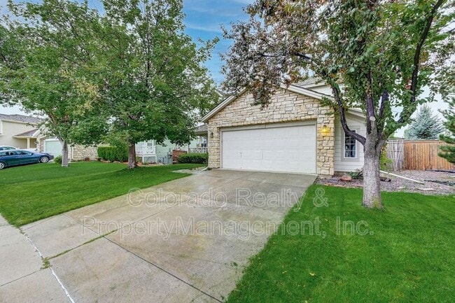 Building Photo - 16592 Oakmoor Pl