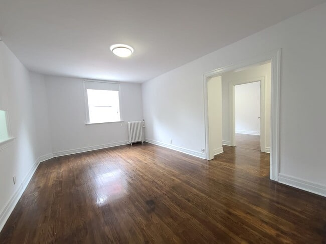 Building Photo - 16 St Joseph St