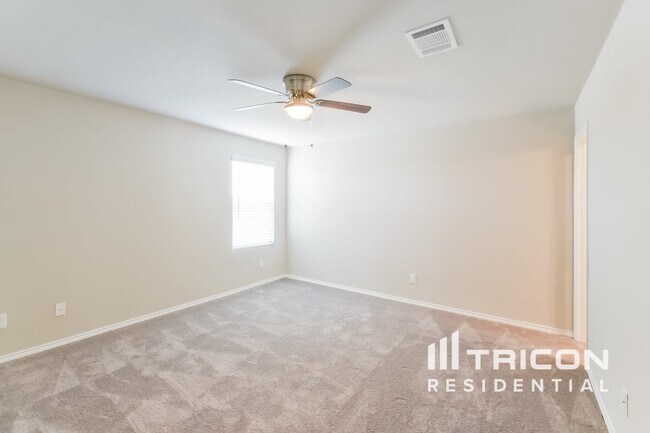 Building Photo - 9720 Marbach Brk