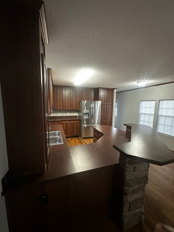 Building Photo - 9477 Lansdowne Rd