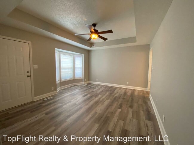 Building Photo - 3 br, 2 bath House - 3455 Sandpiper Drive