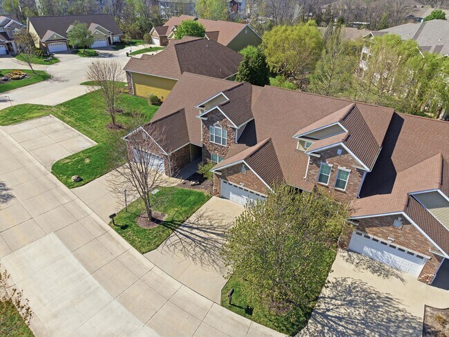 Foto del edificio - 2409 Boulder Springs Dr