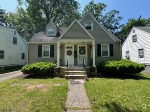 Building Photo - 261 David Hooper Pl
