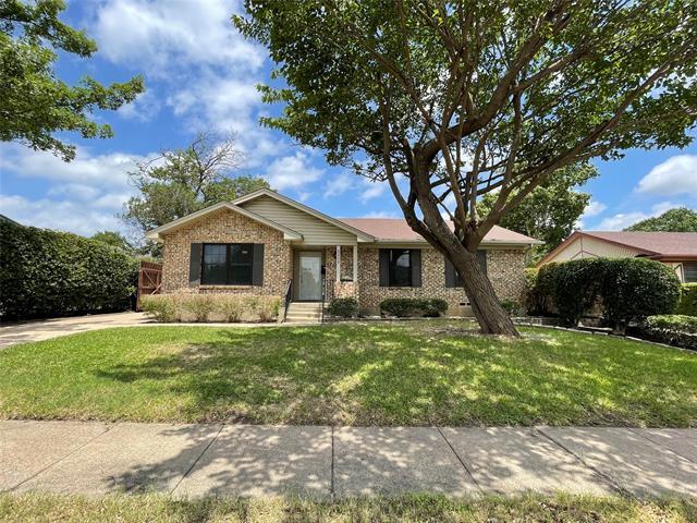 Foto principal - 2317 English Dr